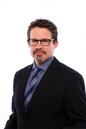 Dr. Sean Carlson, Simple Orthodontics – CA